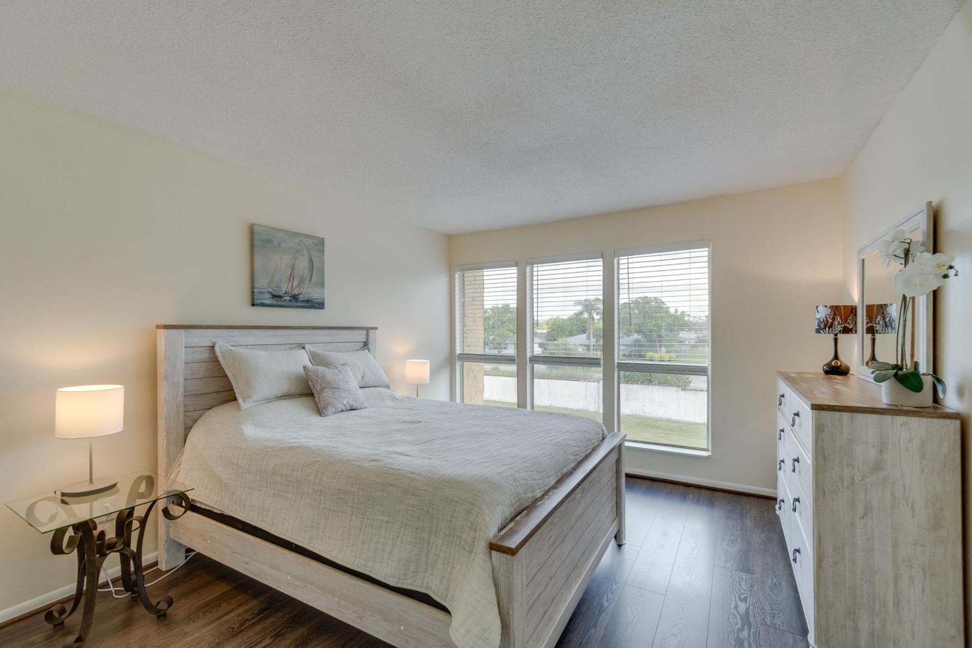 Updated Sienna Park Condo - 4 Miles To Siesta Key! 萨拉索塔 外观 照片