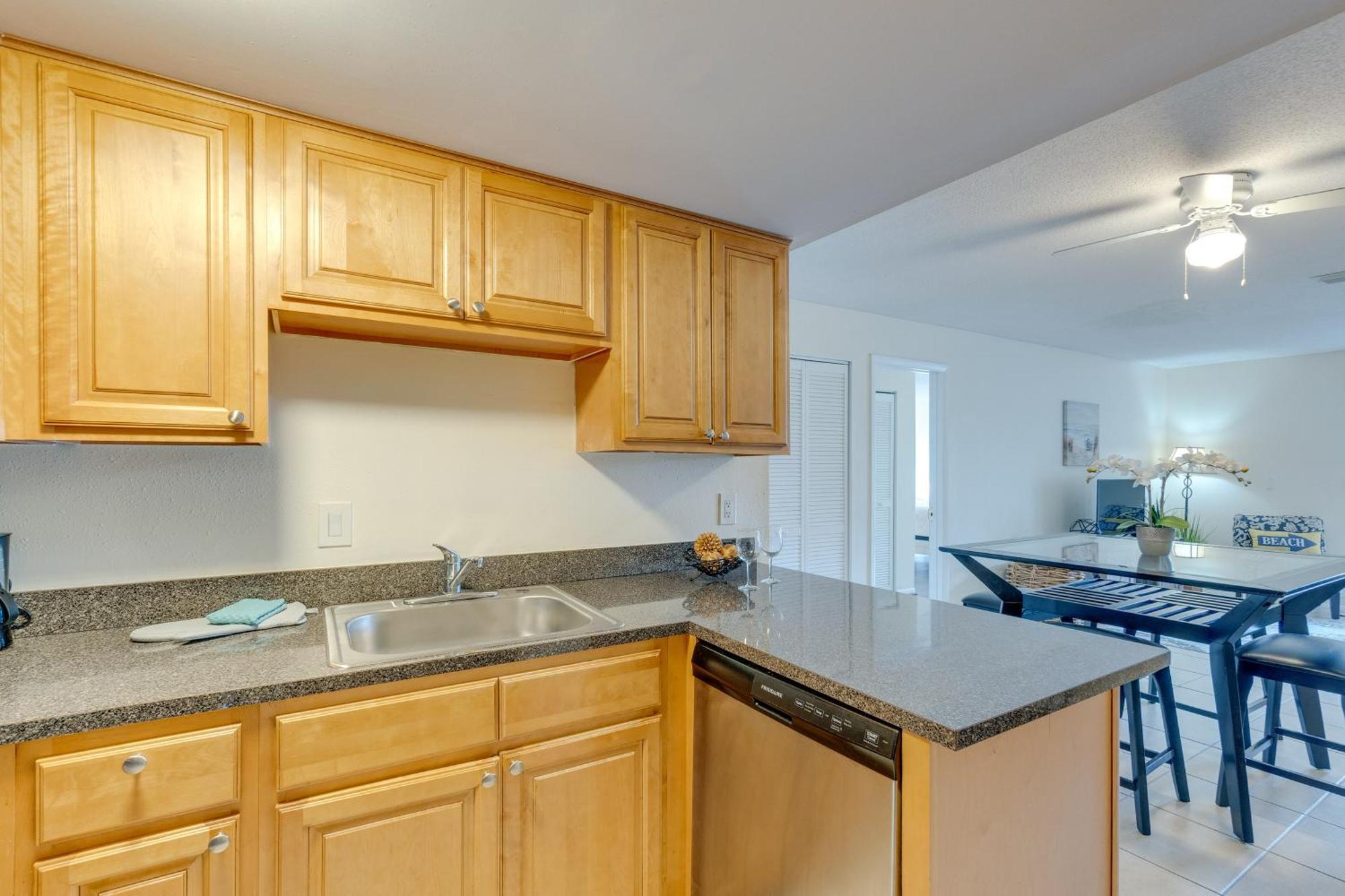 Updated Sienna Park Condo - 4 Miles To Siesta Key! 萨拉索塔 外观 照片